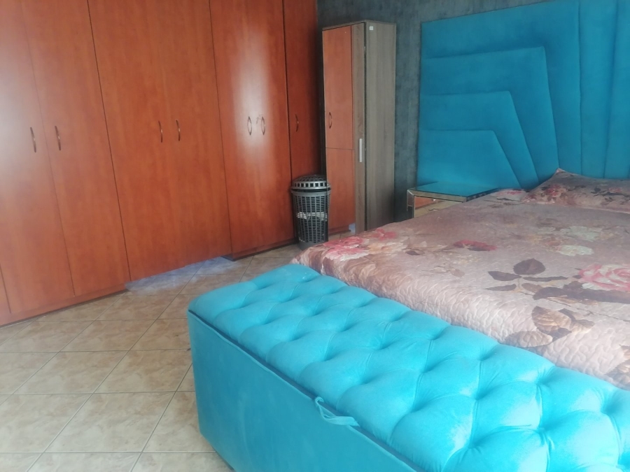 3 Bedroom Property for Sale in Vista Park Free State